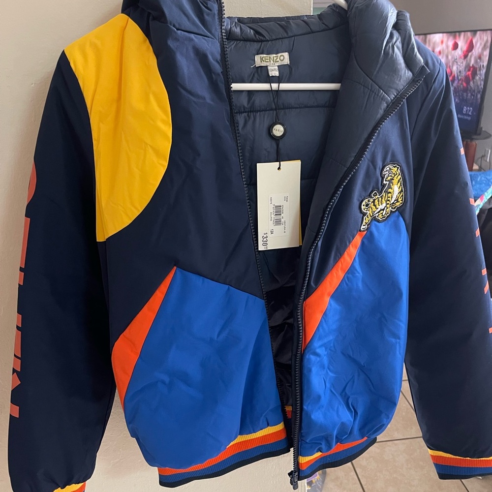 Kenzo Blue and Yellow Puffer Jacket with Sporty Design